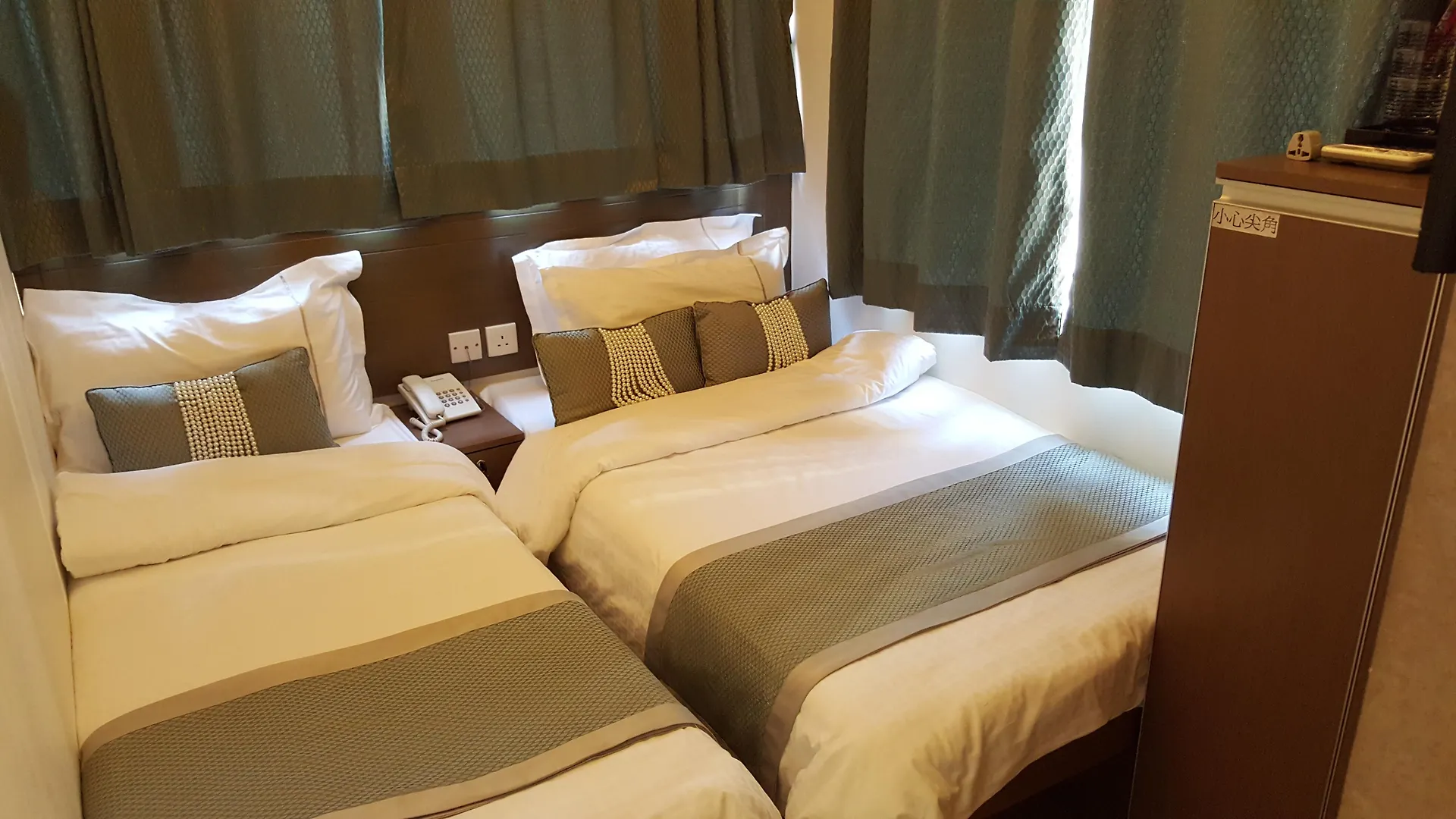 Seasons Hotel - Causeway Bay Hong Kong