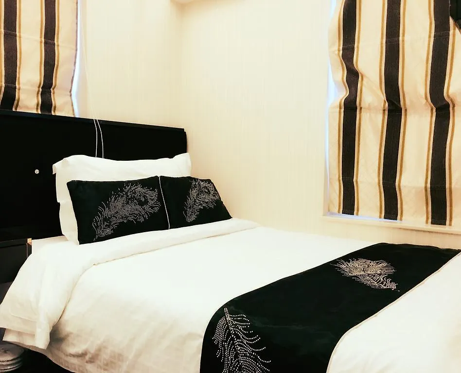 Seasons Hotel - Causeway Bay Hong Kong 2*,  China