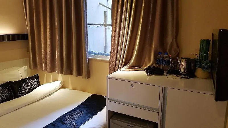 Seasons Hotel - Causeway Bay Hong Kong Guest house