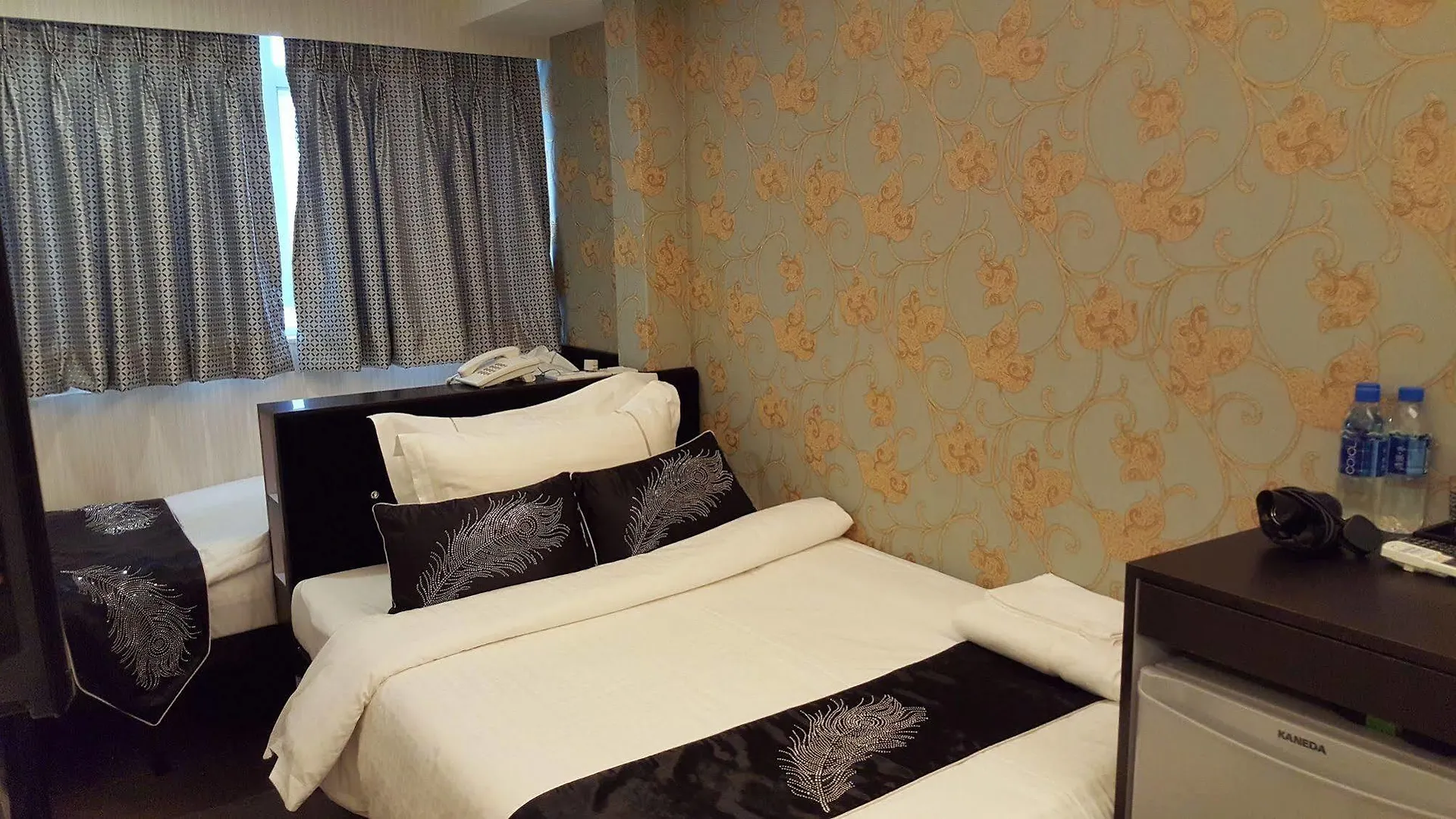 Seasons Hotel - Causeway Bay Χονγκ Κονγκ Πανσιόν